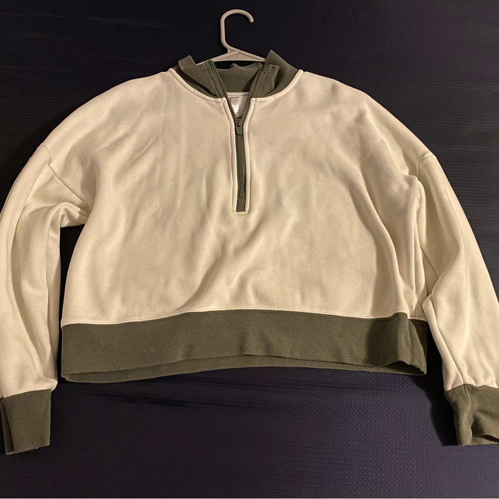 FABLETICS Cropped Sweatshirt